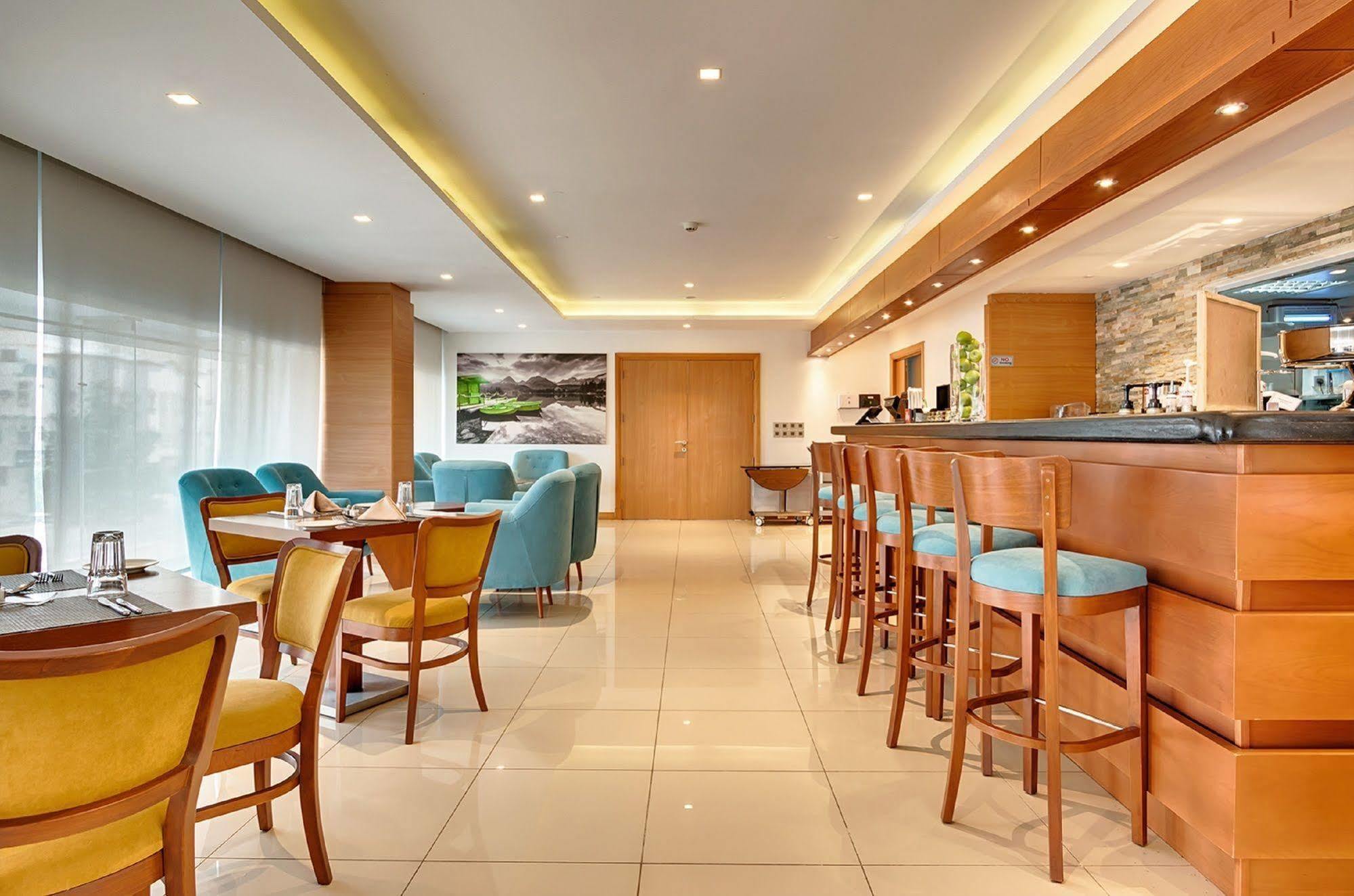 Spectrums Al Salamah Jeddah Exterior photo